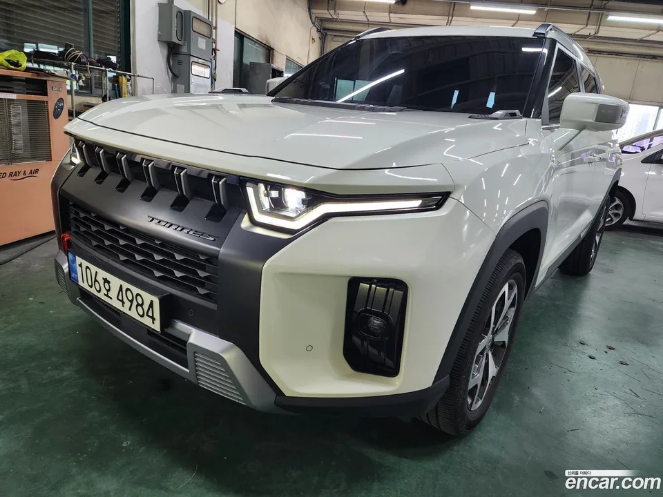 KG Mobility Torres 1.5 2WD 2022 — photo 1, buy with delivery to Moscow