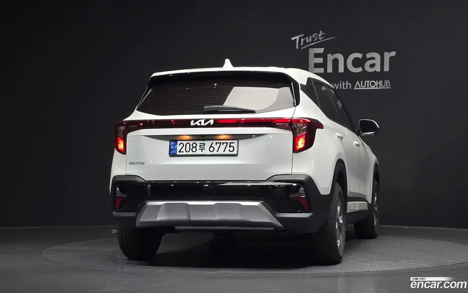 Kia Seltos 2.0 2WD 2025 — thumbnail 4