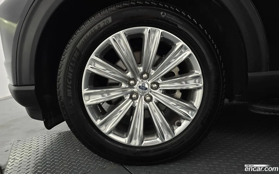 Ford Explorer 2.3 4WD 2022 — миниатюра 5