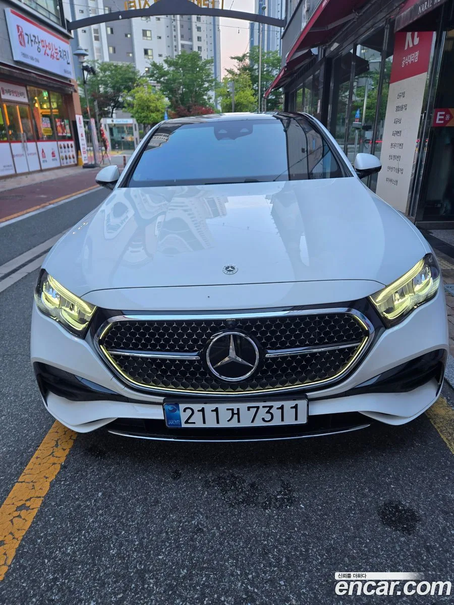 Mercedes-Benz E-Class E200 AMG Line 2025 — миниатюра 3