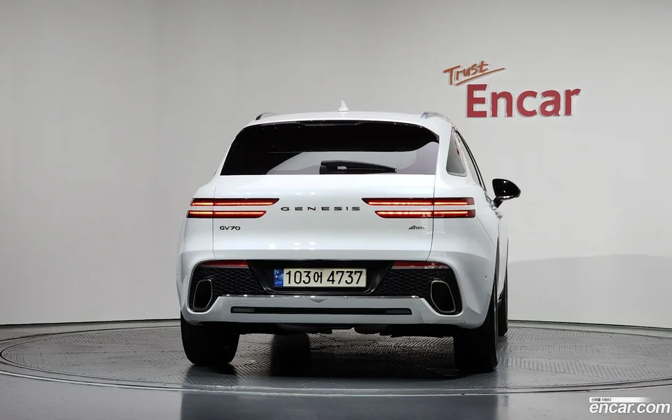 Genesis GV70 2.5T AWD 2024 — thumbnail 4