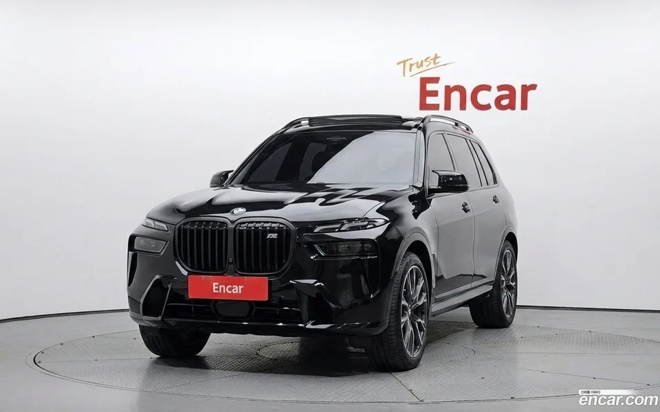 BMW X7 xDrive 40i M 6 2024 — thumbnail 3