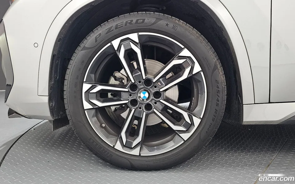 BMW X1 sDrive 18d M 2024 — thumbnail 2