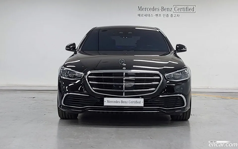 Mercedes-Benz S-Class S580L 4MATIC 2023 — thumbnail 3
