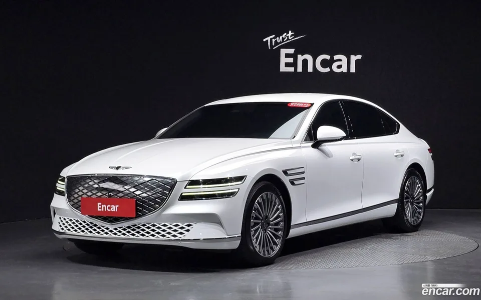 Genesis Electrified G80 e-AWD 2023 — photo 1, buy with delivery to Moscow