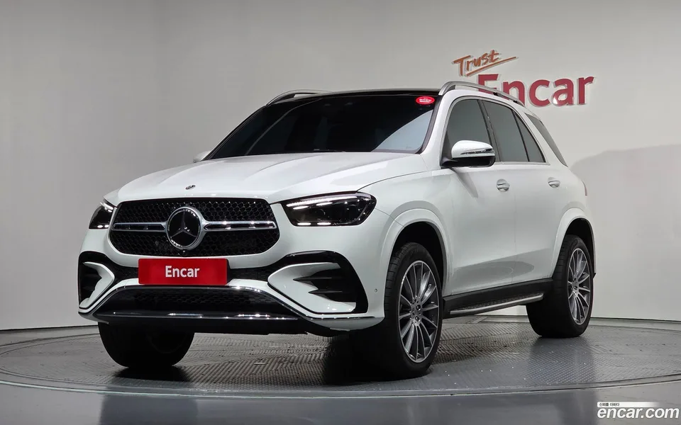 Mercedes-Benz GLE-Class GLE450 4MATIC 2025 — photo 1, buy with delivery to Moscow