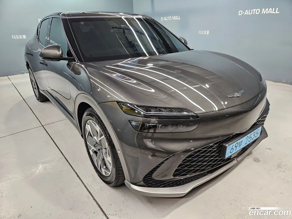 Genesis GV60 2024 — thumbnail 2