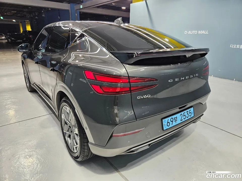 Genesis GV60 2024 — thumbnail 4