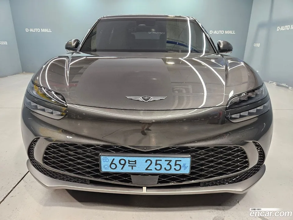 Genesis GV60 2024 — photo 1, buy with delivery to Moscow