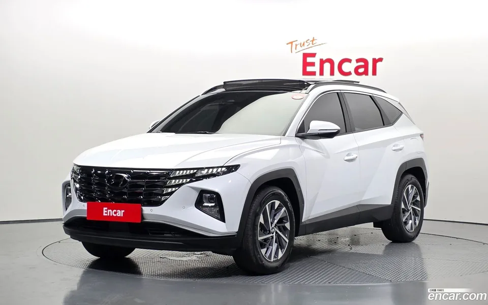 Hyundai Tucson 1.6 2WD 2022 — photo 1, buy with delivery to Moscow