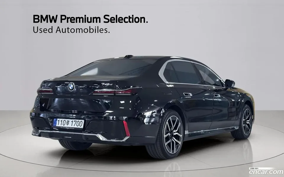 BMW 7 Series 740d xDrive M 2025 — thumbnail 2