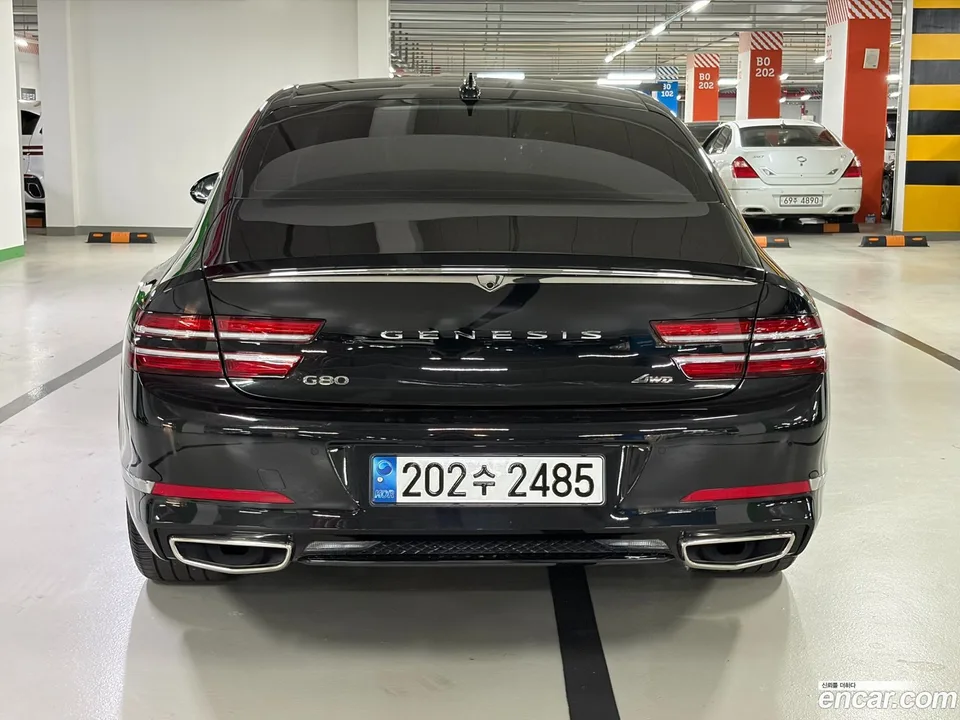 Genesis G80 2.5 AWD 2023 — thumbnail 4