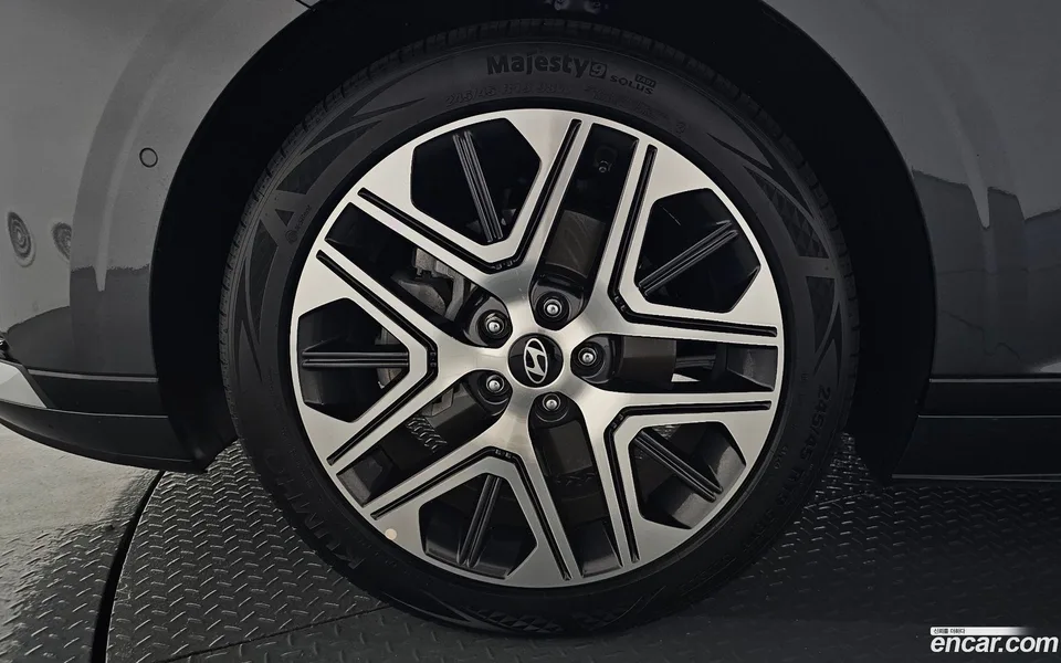 Hyundai Grandeur 2.5 2WD 2024 — thumbnail 5