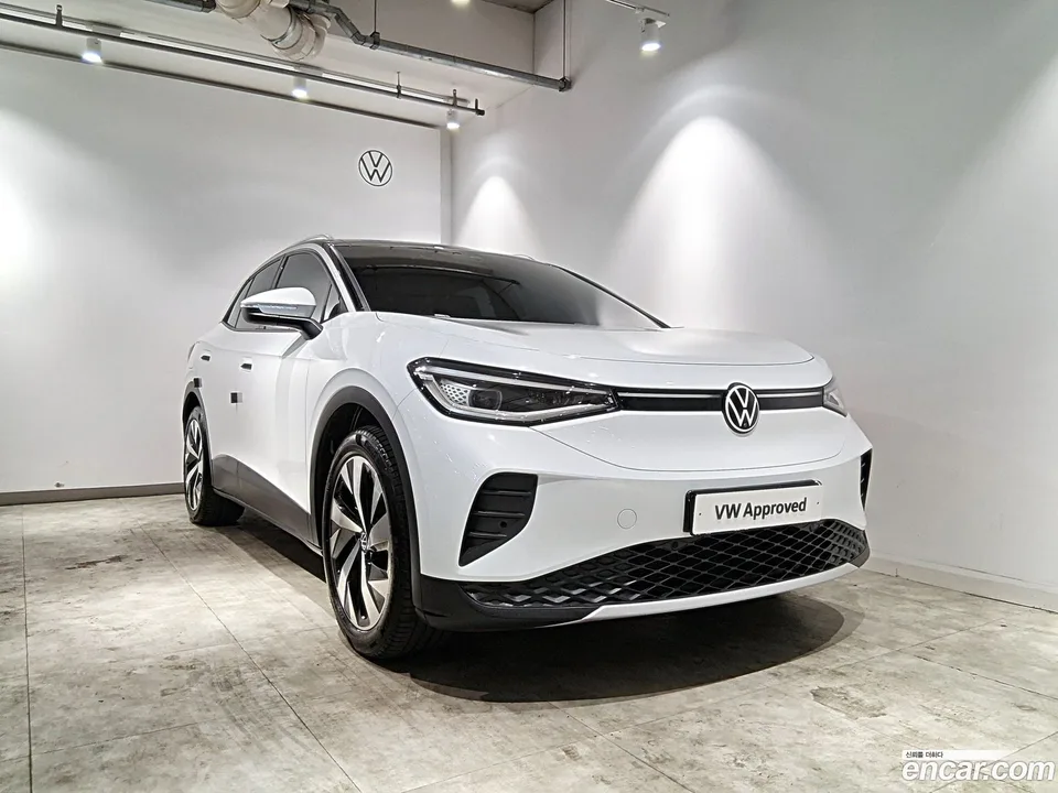 Volkswagen ID.4 2024 — photo 1, buy with delivery to Moscow