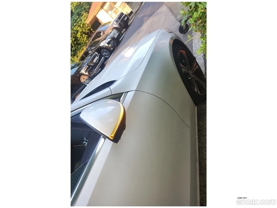 Mercedes-Benz C-Class C300 4MATIC 2023 — thumbnail 5