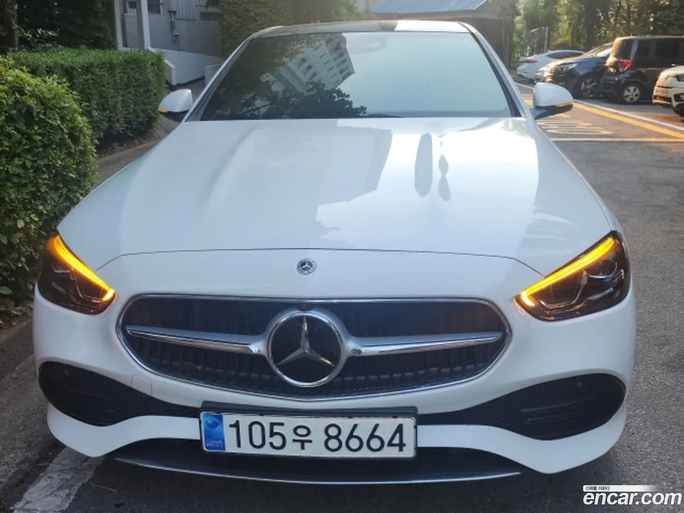 Mercedes-Benz C-Class C300 4MATIC 2023 — photo 1, buy with delivery to Moscow