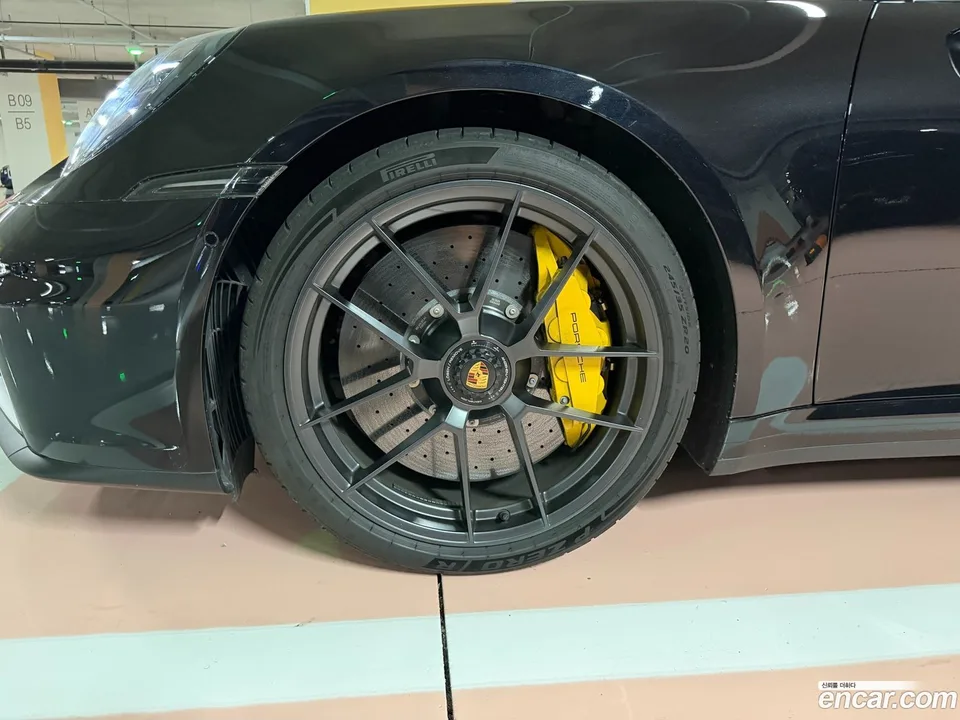 Porsche 911 (992) 4 GTS 2026 — thumbnail 4