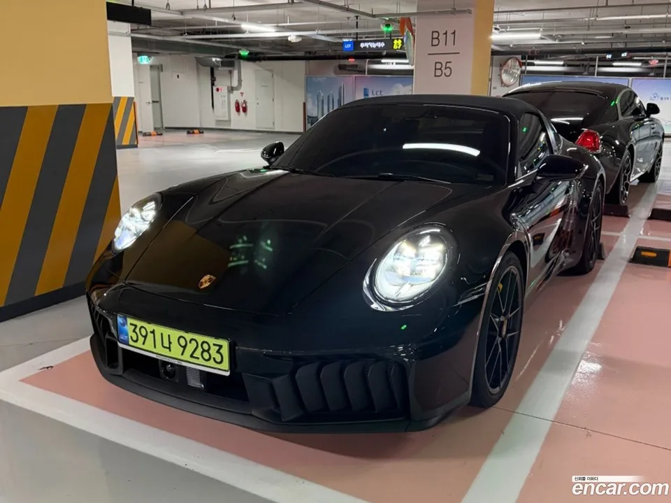 Porsche 911 (992) 4 GTS 2026 — photo 1, buy with delivery to Moscow