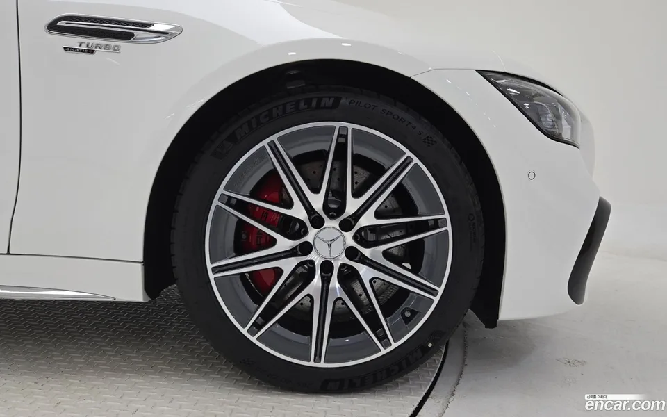 Mercedes-Benz AMG GT 4 43 4MATIC+ 2025 — thumbnail 5