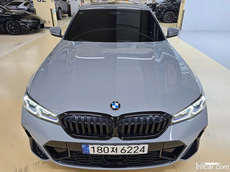 BMW 3 Series 320i M 2024 — thumbnail 3