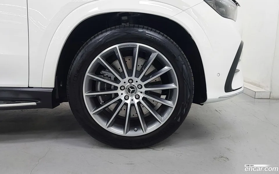 Mercedes-Benz GLE-Class GLE450 4MATIC 2025 — миниатюра 2