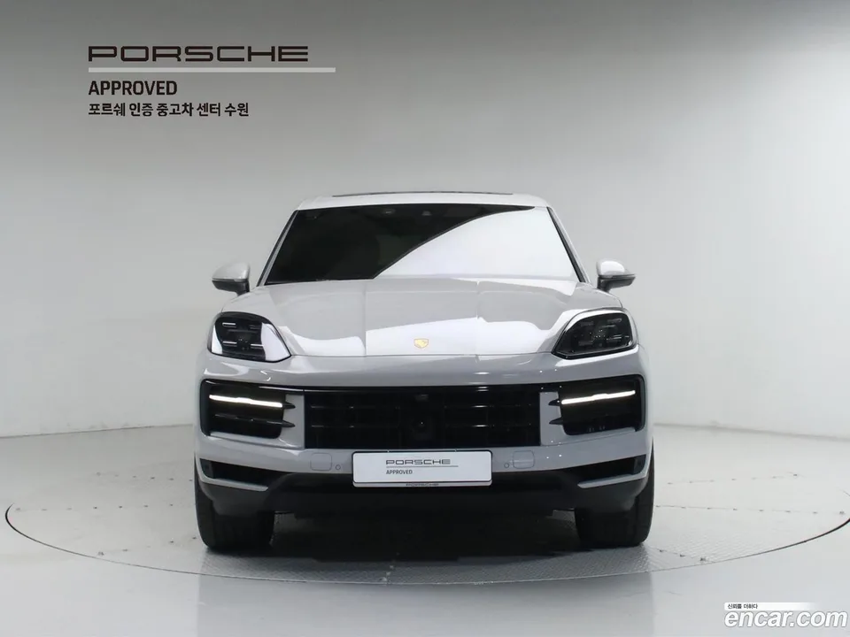 Porsche Cayenne 3.0 2024 — thumbnail 3