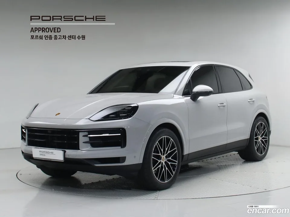 Porsche Cayenne 3.0 2024 — photo 1, buy with delivery to Moscow