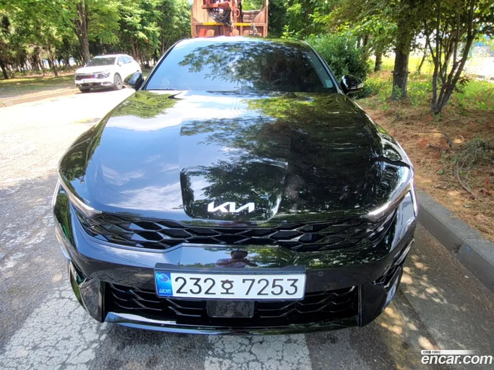 Kia K5 Hybrid 2025