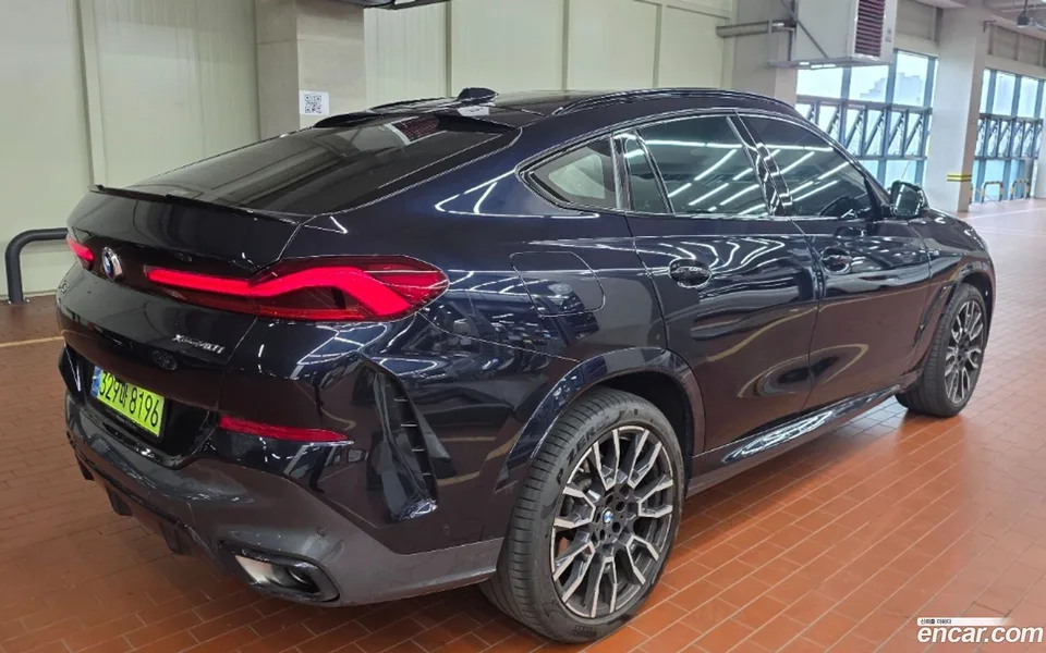 BMW X6 xDrive40i M 2024 — thumbnail 2