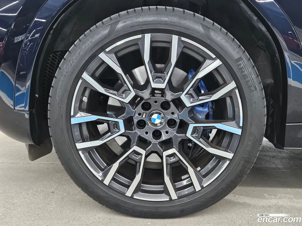 BMW X6 xDrive40i M 2024 — thumbnail 5