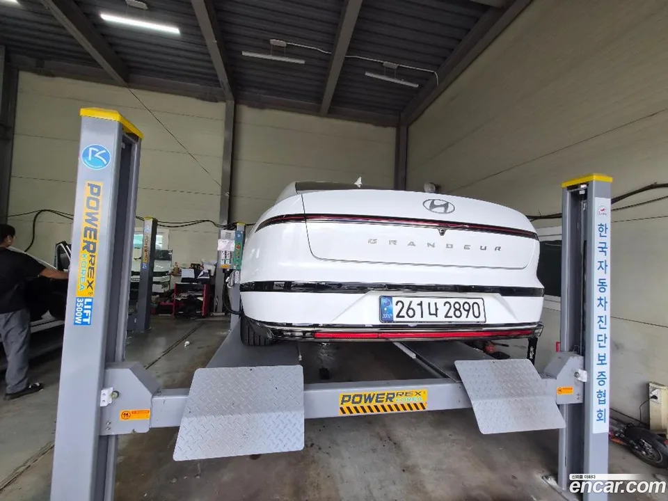 Hyundai Grandeur 2.5 2WD 2024 — thumbnail 2