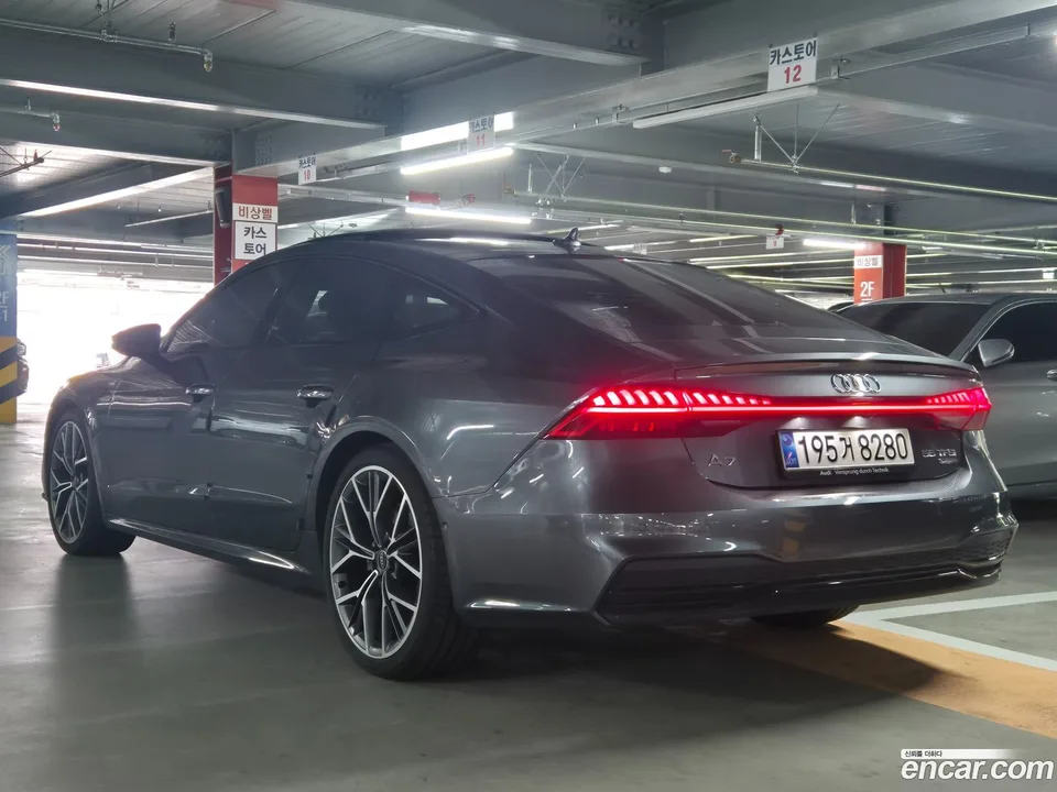 Audi A7 (4K) 55 TFSI 2025 — thumbnail 3