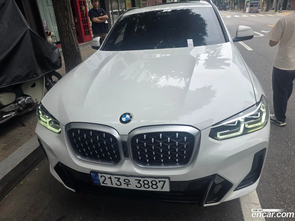 BMW X4 xDrive20i M 2024 — миниатюра 4