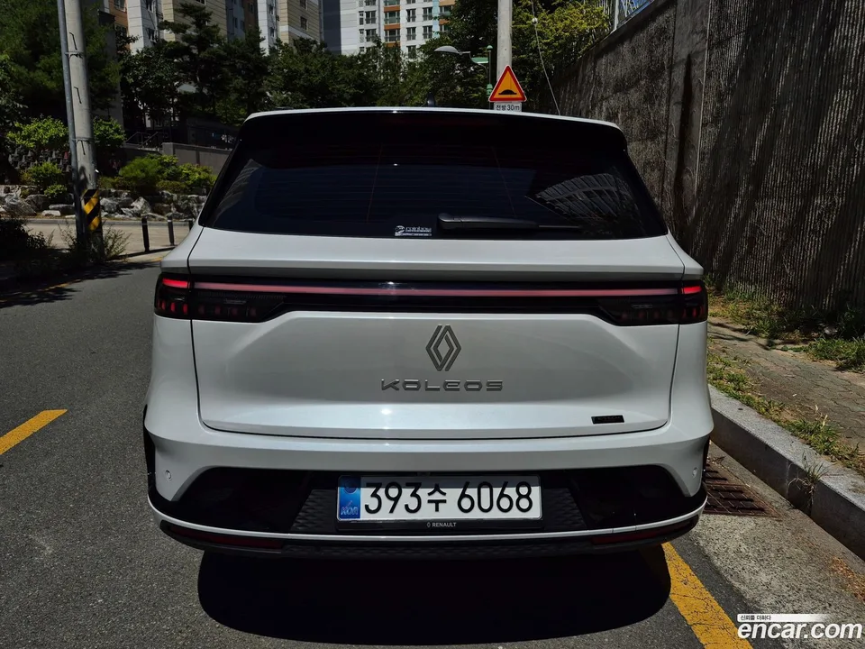 Renault Samsung Grand Koleos 1.5 E-TECH 2WD 2025 — thumbnail 4