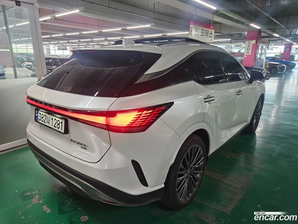 Lexus RX 350h 2025 — thumbnail 3