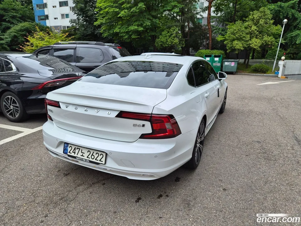 Volvo S90 B6 AWD 2024 — thumbnail 5