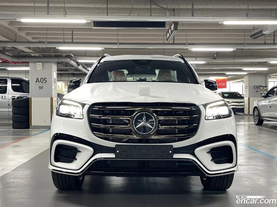 Mercedes-Benz GLS-Class GLS450 4MATIC 2026 — thumbnail 2