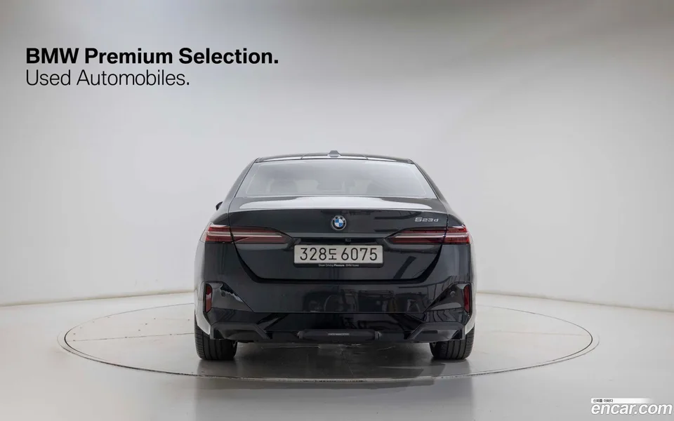 BMW 5 Series 523d M 2025 — thumbnail 4