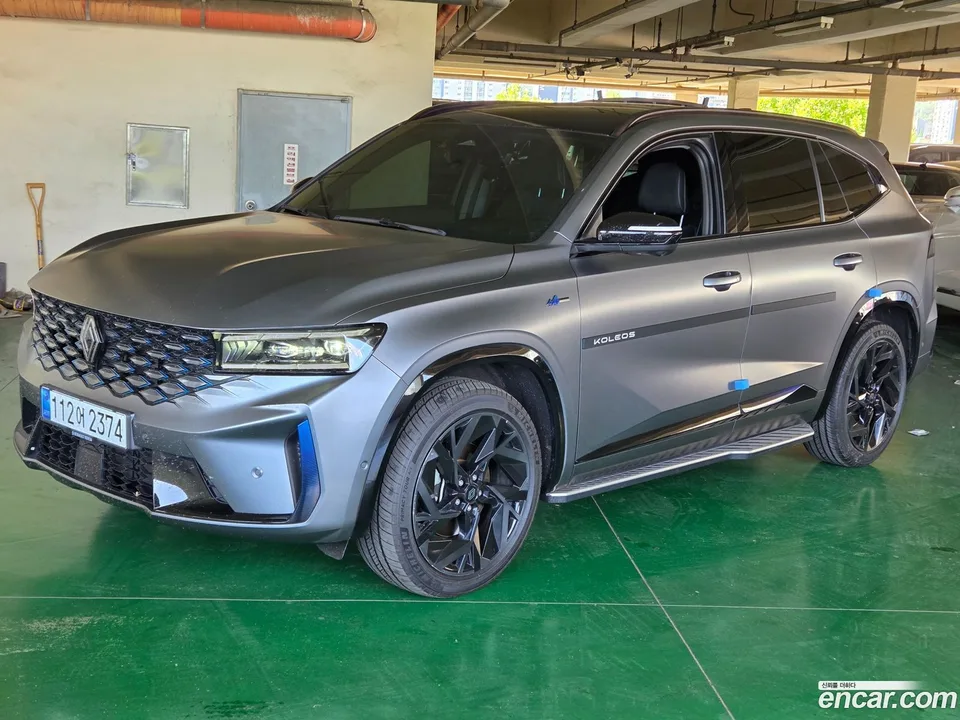 Renault Samsung Grand Koleos 1.5 E-TECH 2WD 2025 — photo 1, buy with delivery to Moscow