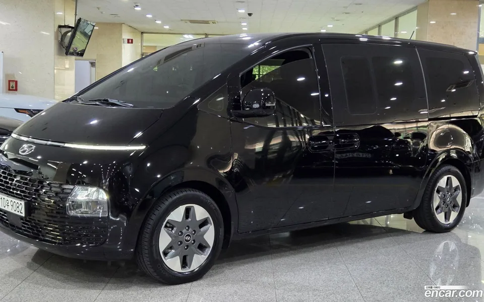 Hyundai Staria 2022