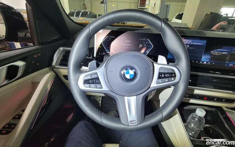 BMW X6 xDrive40i M 2025 — thumbnail 2