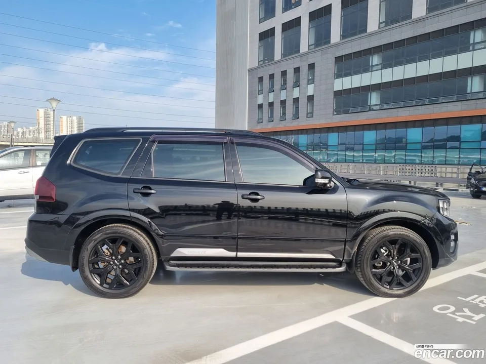Kia Mohave The Master 3.0 4WD 7 2023 — thumbnail 4