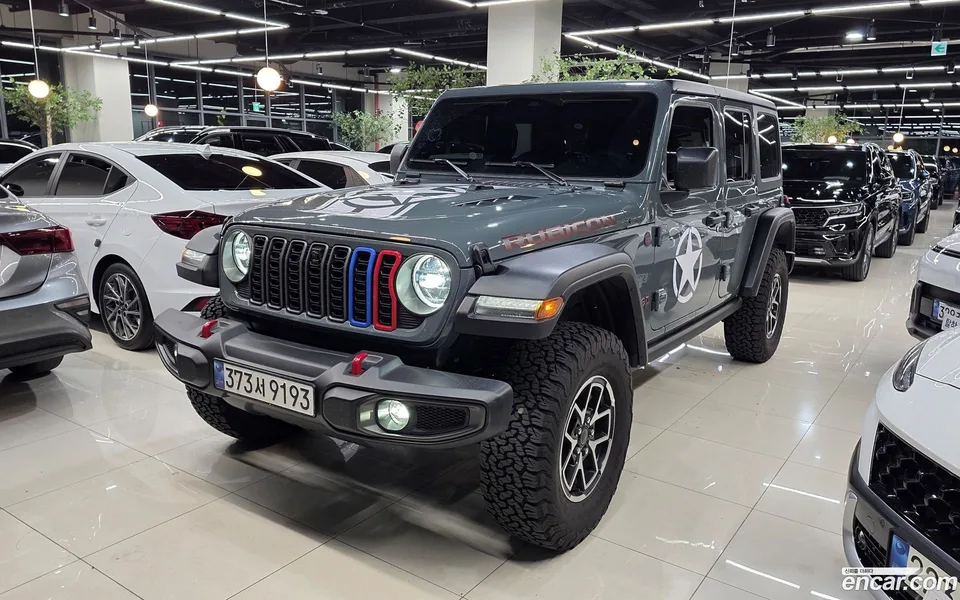 Jeep Wrangler 2.0 4 2025 — thumbnail 3