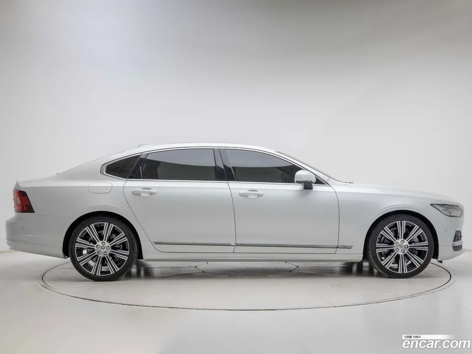 Volvo S90 B6 AWD 2024 — thumbnail 5