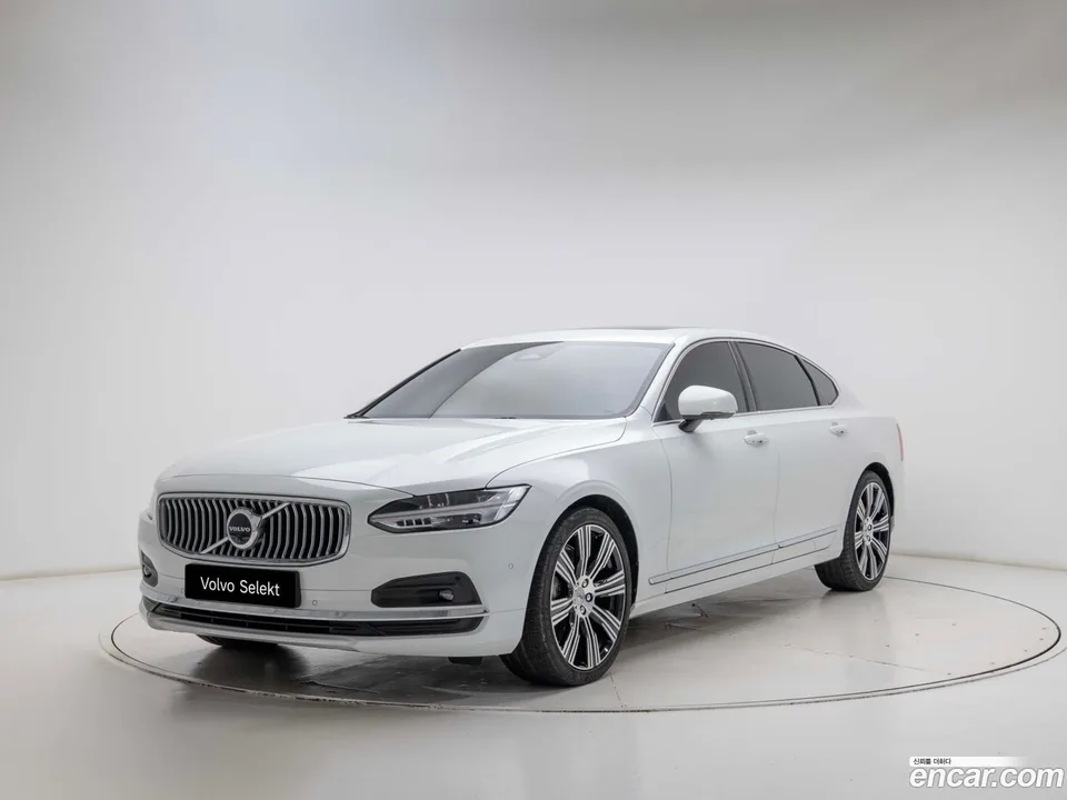 Volvo S90 B6 AWD 2024 — photo 1, buy with delivery to Moscow