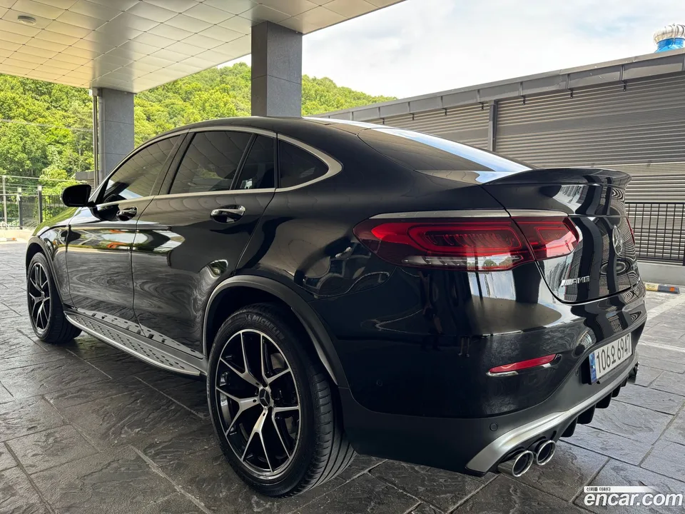 Mercedes-Benz GLC-Class AMG GLC43 4MATIC 2023 — thumbnail 3