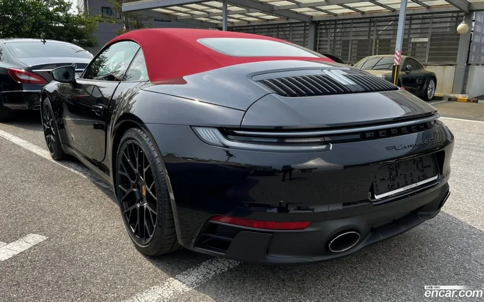 Porsche 911 (992) GTS 2022 — thumbnail 2