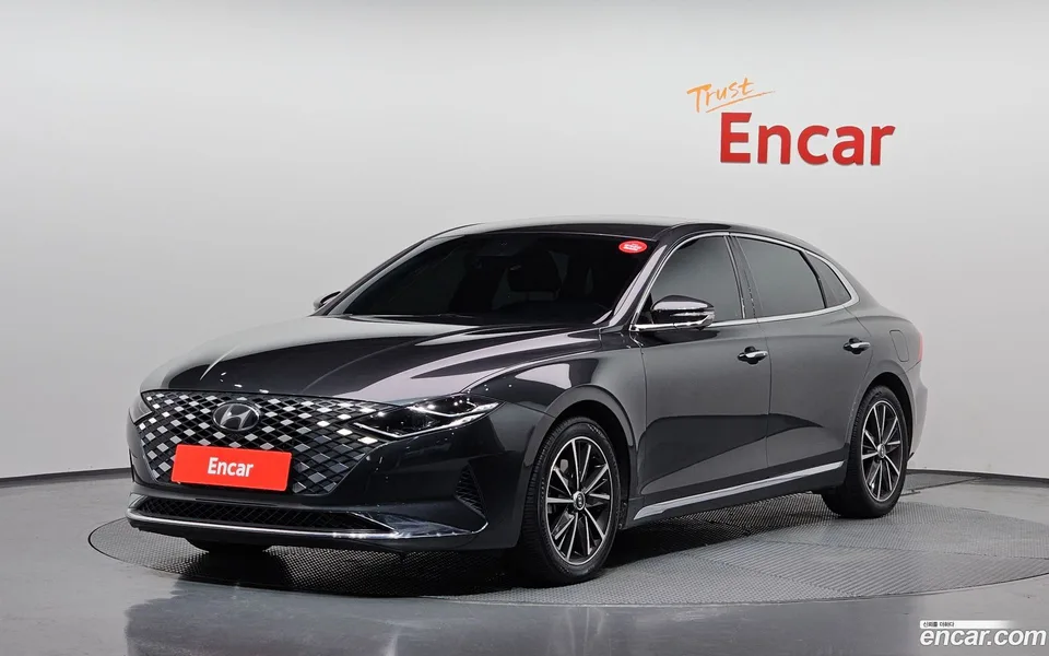 Hyundai Grandeur IG 2.5 2022 — photo 1, buy with delivery to Moscow