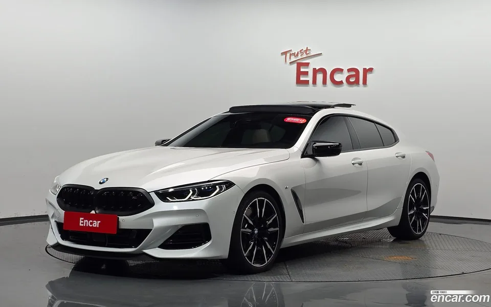 BMW 8 Series M850i xDrive 2025 — photo 1, buy with delivery to Moscow