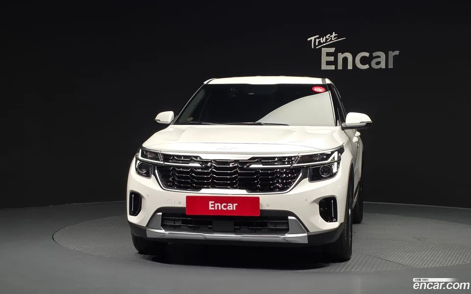 Kia Seltos 1.6 2WD 2024 — thumbnail 3